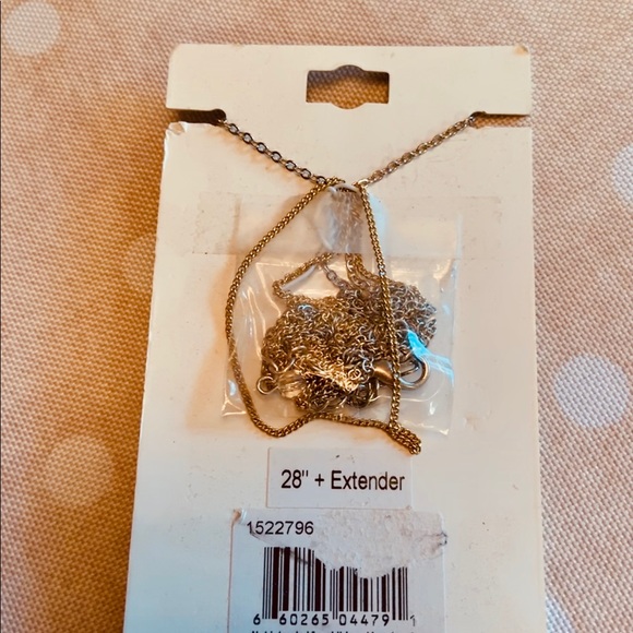 Cute “26” Strand Necklace - Picture 2 of 2